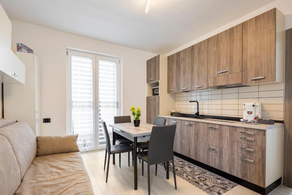 Tenuta Croce Appartamento Karol-Piscina-Vista Mare ساليرنو المظهر الخارجي الصورة