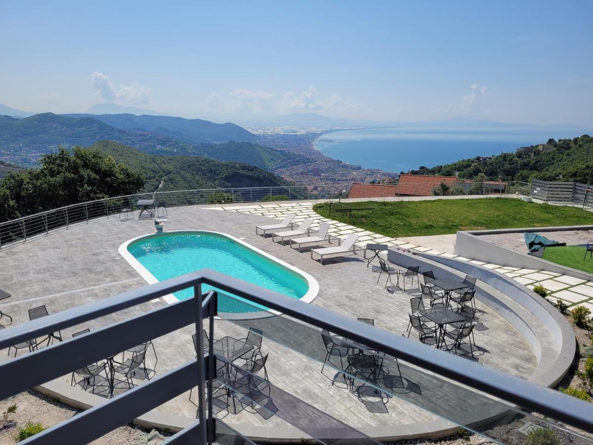 Tenuta Croce Appartamento Karol-Piscina-Vista Mare ساليرنو المظهر الخارجي الصورة